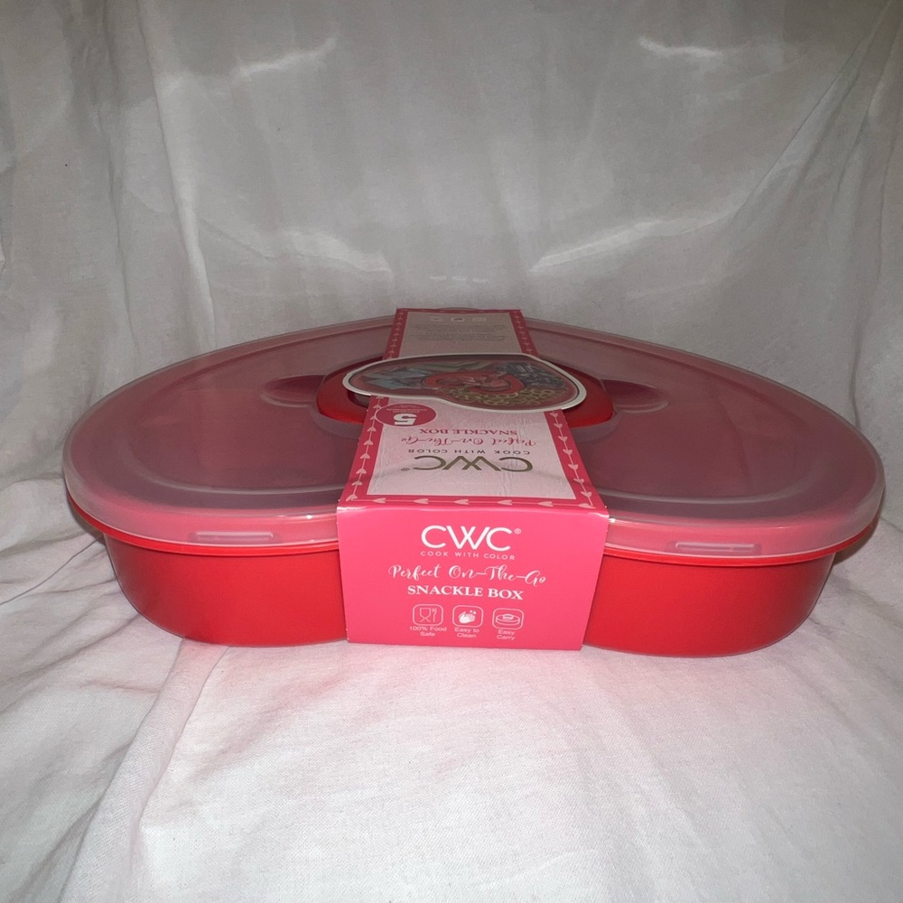 Red Heart Snackle Box For Mother's Day
Fast Shipping - Picture 3 of 4